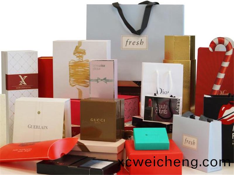 綵色包(bao)裝(zhuang)印刷(shua)